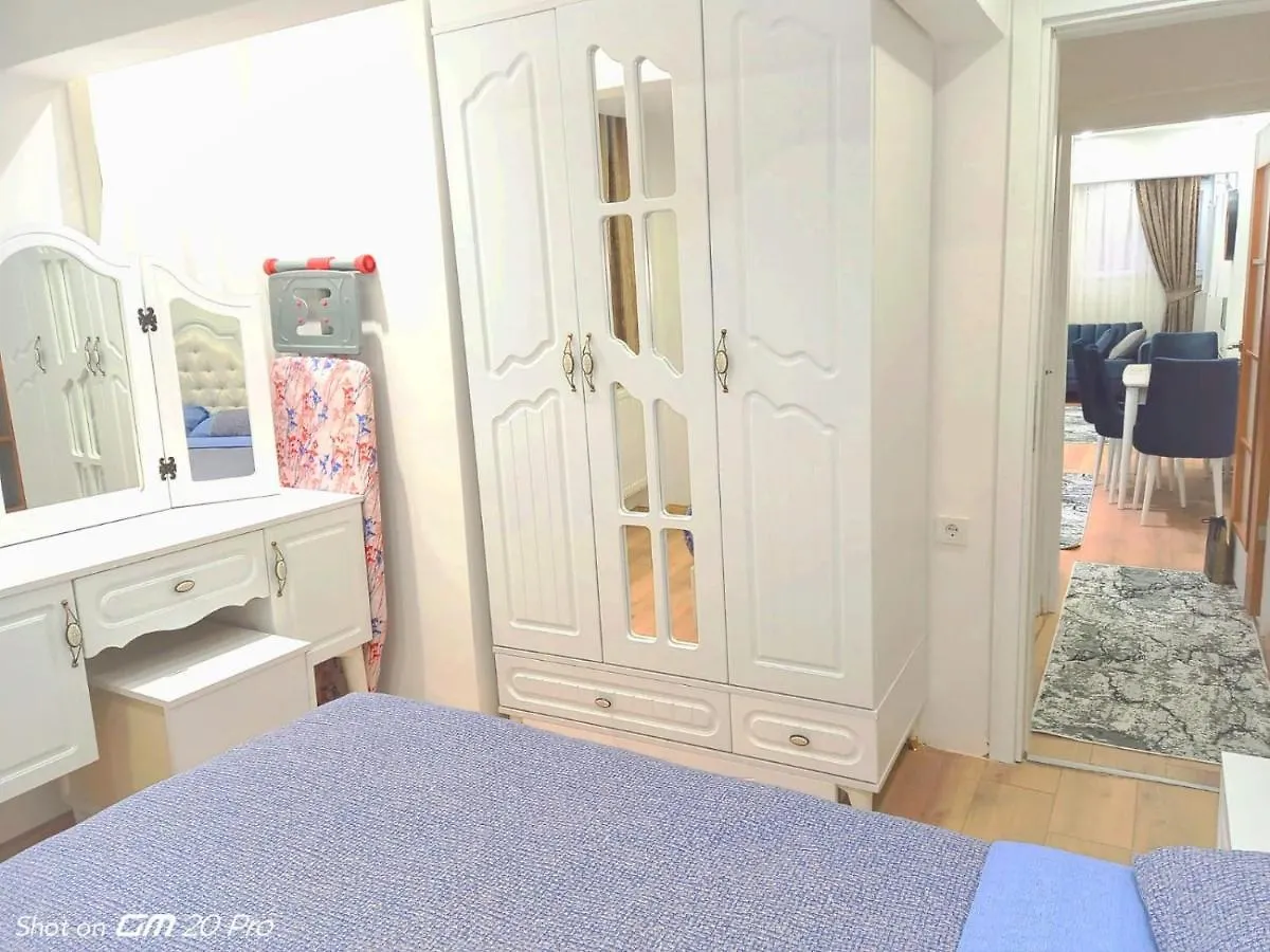 Colorist Apartment Istanbul